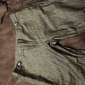 Chaus Crop Pants Size 16: A